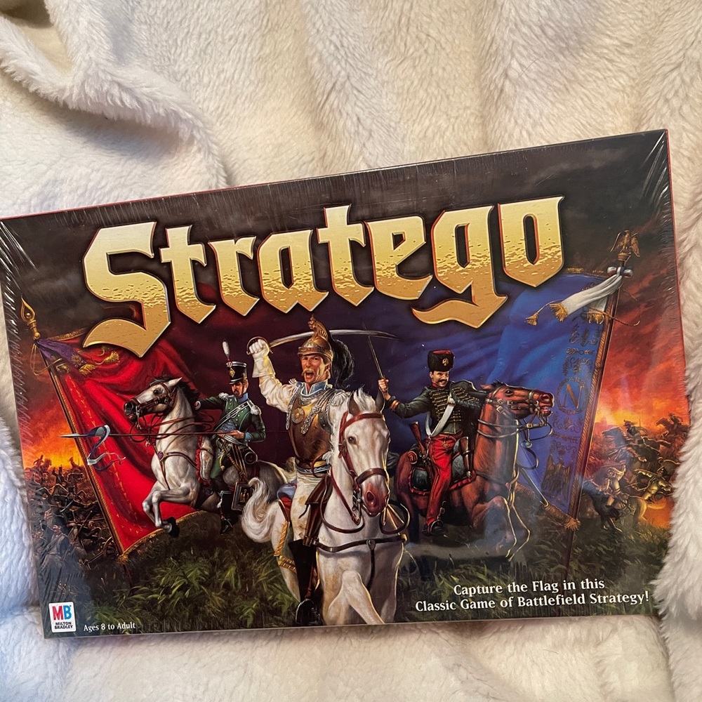 Hasbro Stratego vintage board game